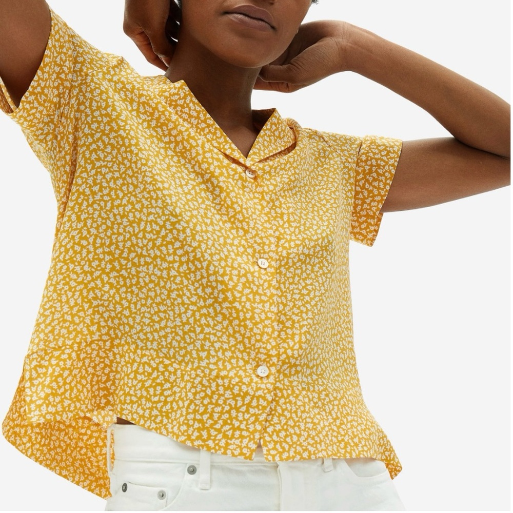 Everlane Silk Short Sleeve Button-Up Top - Marigold Floral